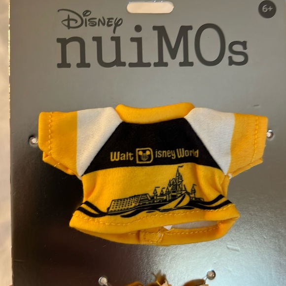 ❤️3/$25 DisneynuiMOs Disney nuiMOs Yellow Shorts Outfit - Picture 3 of 7